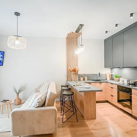 Warzywna * レシュノ