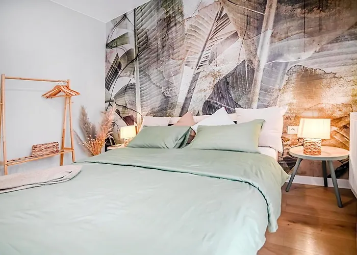 アパート Warzywna